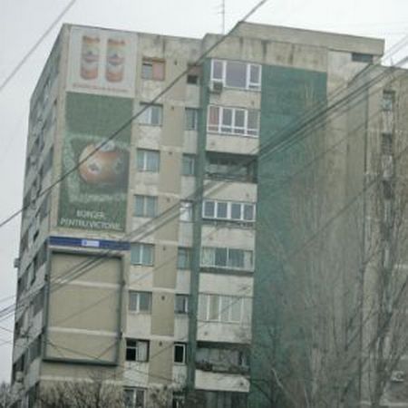 Apartamentele, tot mai ieftine