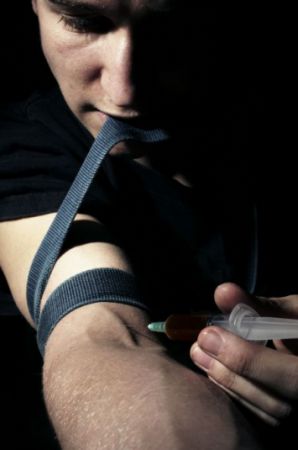 Centrele pentru toxicomani, lăsate „să moară încet”