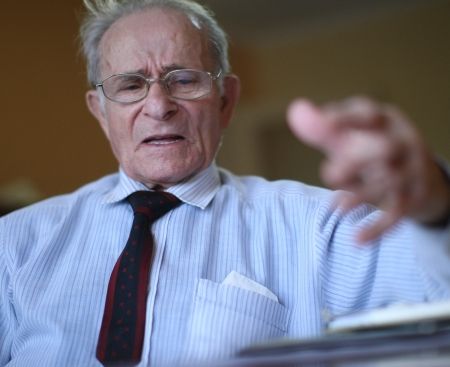 Deţinut politic, amânat de şase luni la plata despăgubirilor