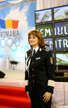 ELISABETA LIPĂ: „Dacă aş avea şapte vieţi, aş concura la Londra!”