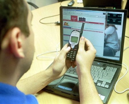 „A muri este frumos, curaj!” Acesta este „chatul sinucigaș” care atrage copiii