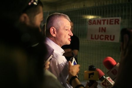 Oprescu, “vizită de lucru” prin şanţurile din Centrul Istoric|VIDEO