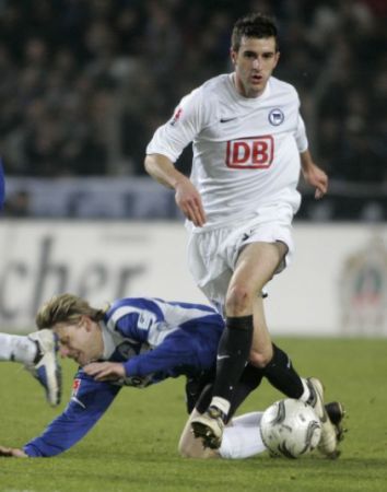 Românul Max Nicu, comparat cu francezul Zinedine Zidane