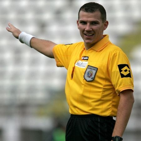 Arbitri urmăriţi penal