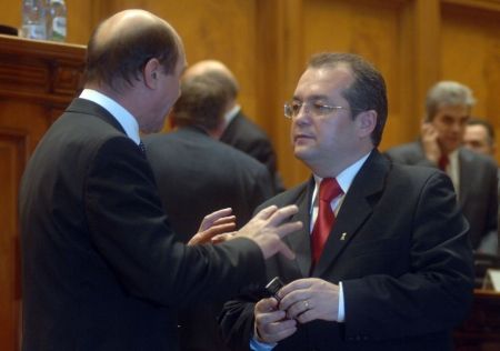 Băsescu, Boc şi serviciile secrete, se întâlnesc la Cotroceni