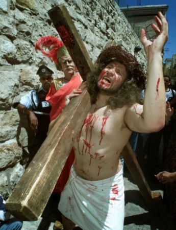 Drumul Crucii este greşit