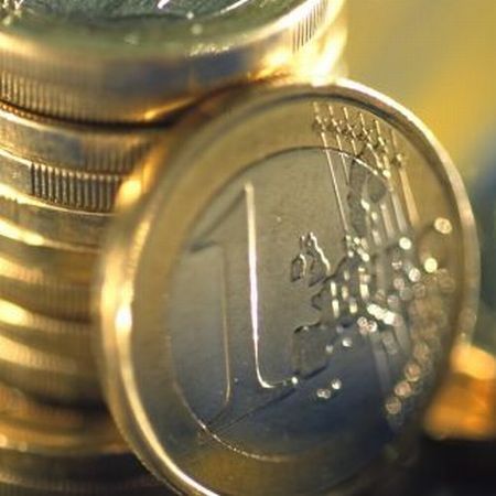 Euro, la cel mai scăzut nivel din ultimele două luni