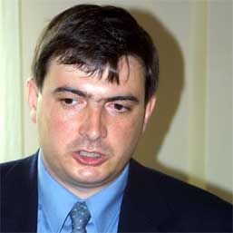 "Guvernul încaieră bugetarii ca să evite legea salarizării" | VIDEO