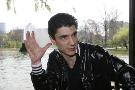 Lazarus îi declară război lui Dan Diaconescu
