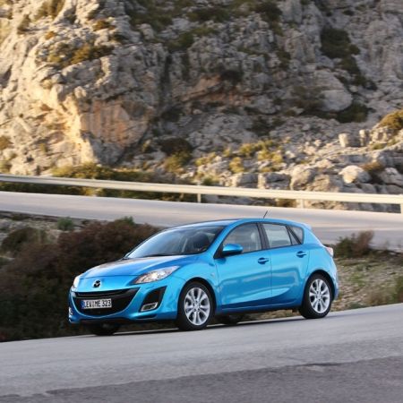 Mazda3 revine în forţă | FOTO
