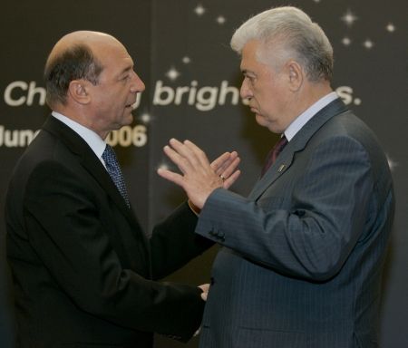 Medvedev vrea pace, UE şi România sunt îngrijorate