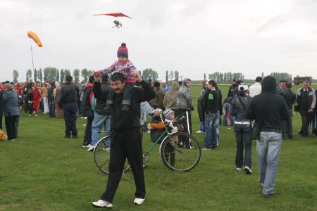 Miting aviatic acasă la Nea Mărin
