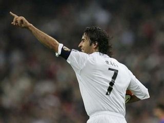 Real scurtează distanţa faţă de Barcelona