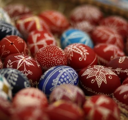 Tradiţii româneşti de Paşte, în Spania