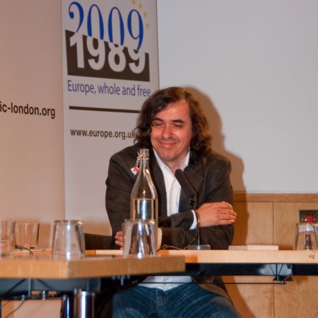 Cărtărescu, citit de Marinca la Londra