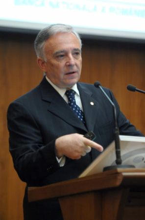 Credite ieftine după reducerea dobânzilor la depozite