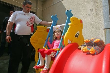 Cu tata la puşcărie, o oră pe săptămână