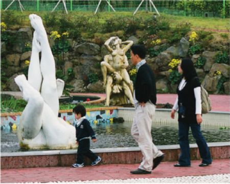 Primul parc dedicat sexului din China, demolat