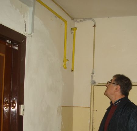 Sute de oameni, păcăliţi de o firmă de instalaţii