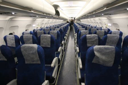 Tarom a transportat cu 16% mai puţini pasageri
