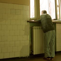 TBC-ul omoară mai mulţi români decât gripa porcină