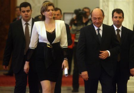 Uninominalii PDL vor fir roşu cu Băsescu