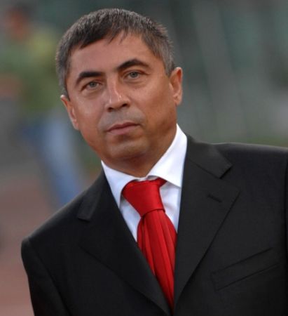 Acţiunile lui Turcu rămân „în familie”