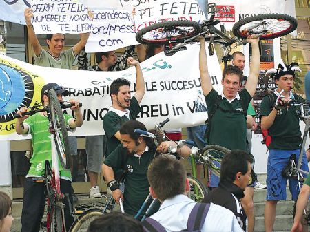 Inima Moldovei bate studenţeşte