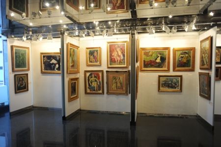 Iser şi Schweitzer-Cumpăna, la Galeria Allianz-Ţiriac