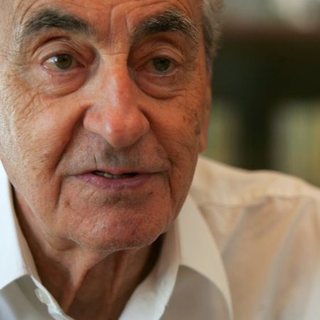 „Mă deranjează că ăsta este preşedintele ţării”