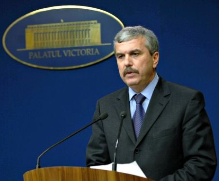 Pandemia, ţinută sub control de Guvern