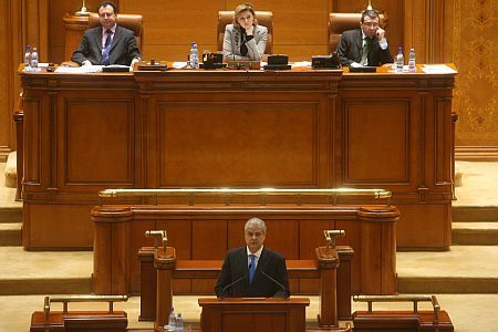 PDL a ţinut la sertar dosarul lui Adrian Năstase