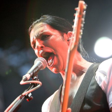 Placebo, necenzurat la Bucureşti | VIDEO