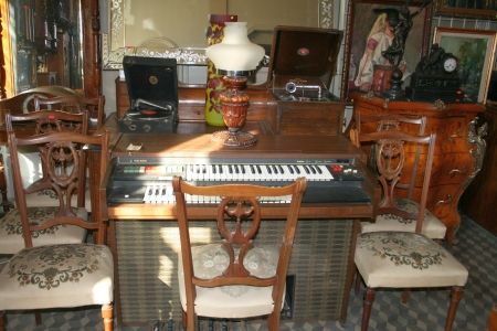 STIL DE VIAŢĂ: De ce păstrăm obiectele inutile