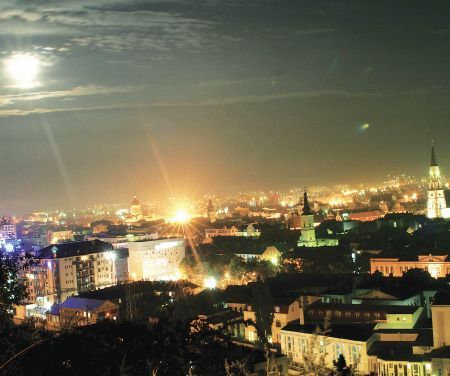 Studii, distracţie şi artă în capitala Ardealului