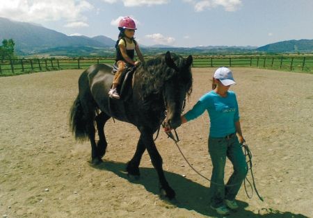 Taberele în Grecia au luat locul vacanţelor la ţară