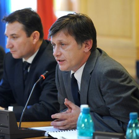 Antonescu nu-l vede premier pe Orban