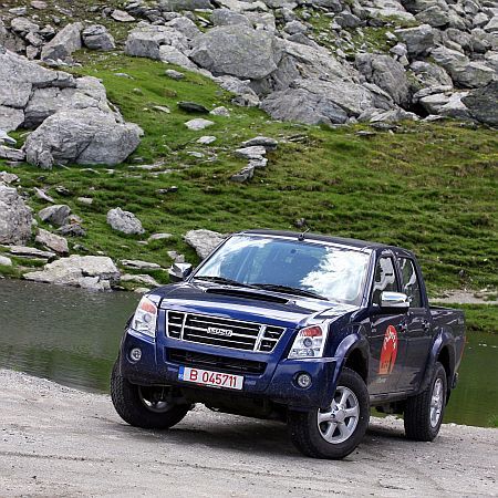 Isuzu atacă segmentul pick-up