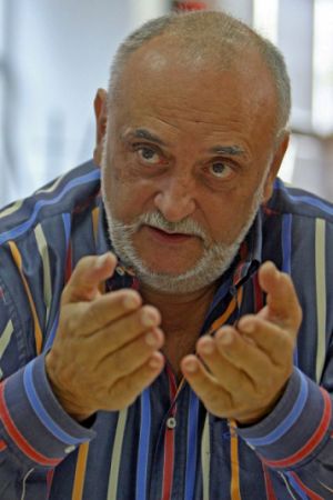 Patriciu: Antonescu şi Geoană ajung în turul doi