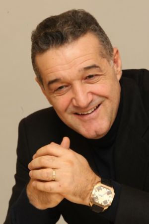 Becali, "vânat" de ANAF