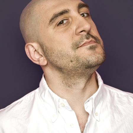 SENATUL EVZ: Te omor dacă nu mă laşi să te salvez