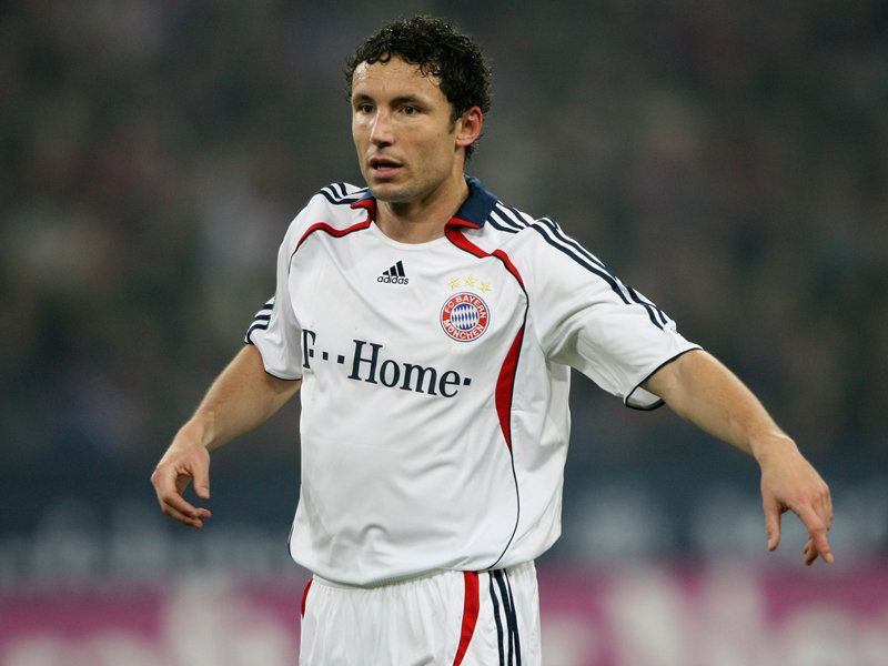Van Bommel, încă un an la Bayern