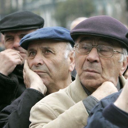Administratorii fondurilor de pensii trebuie să dea raportul prin poştă