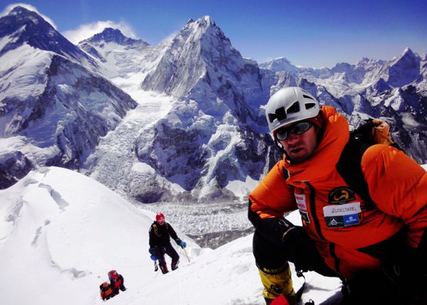 Alpinistul român Horia Colibăşanu a cucerit vârful Annapurna, din Himalaya