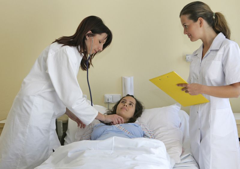 Asistentă medicală, o meserie pentru pornit în viaţă