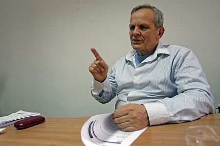 Boicotul impus de şefii PDL, contestat în partid