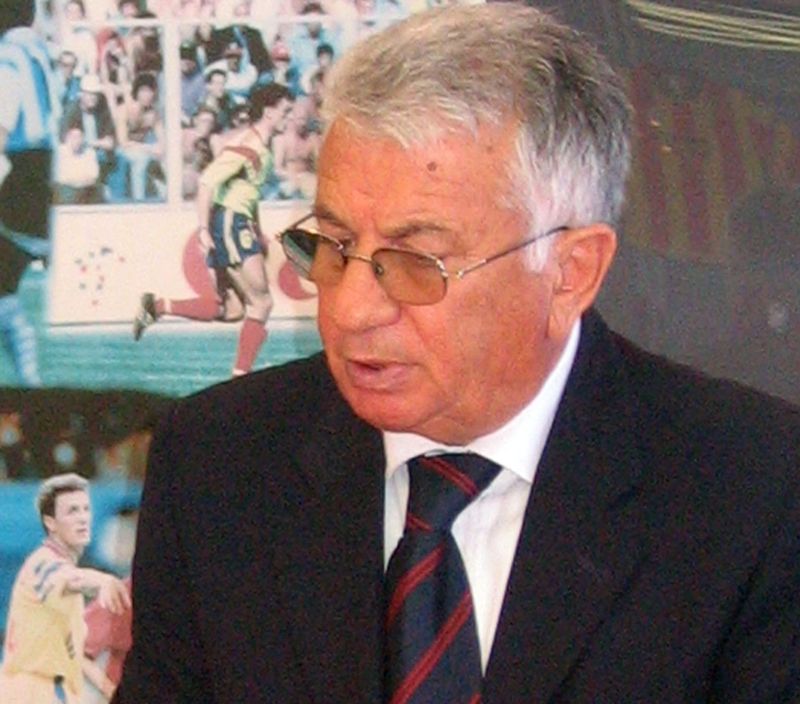 Cum a ratat Universitatea Craiova şansa de a-l avea pe Gică Hagi