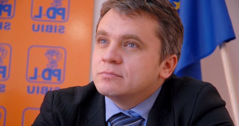 Deputatul copy-paste îşi cere scuze