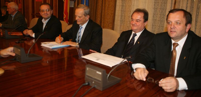 PDL boicotează Realitatea TV şi Antena 3. PSD: "Este un pumn în gura presei"