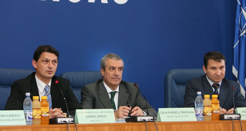 PNL şi PDL se luptă pentru „reţeaua” lui Stavarache